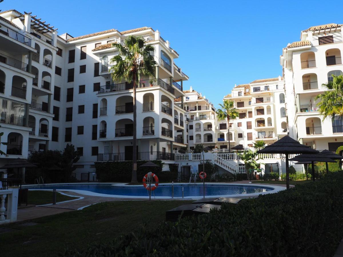 Penthouse Marina La Duquesa * Manilva